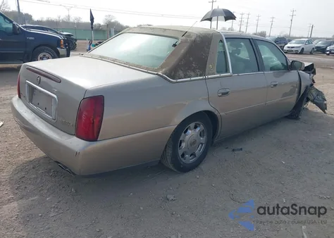 2001 Cadillac Deville Standard z USA, uszkodzony, nr VIN 1G6KD54Y31U257628